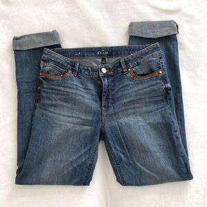 WHBM The Slim Jeans, size 8